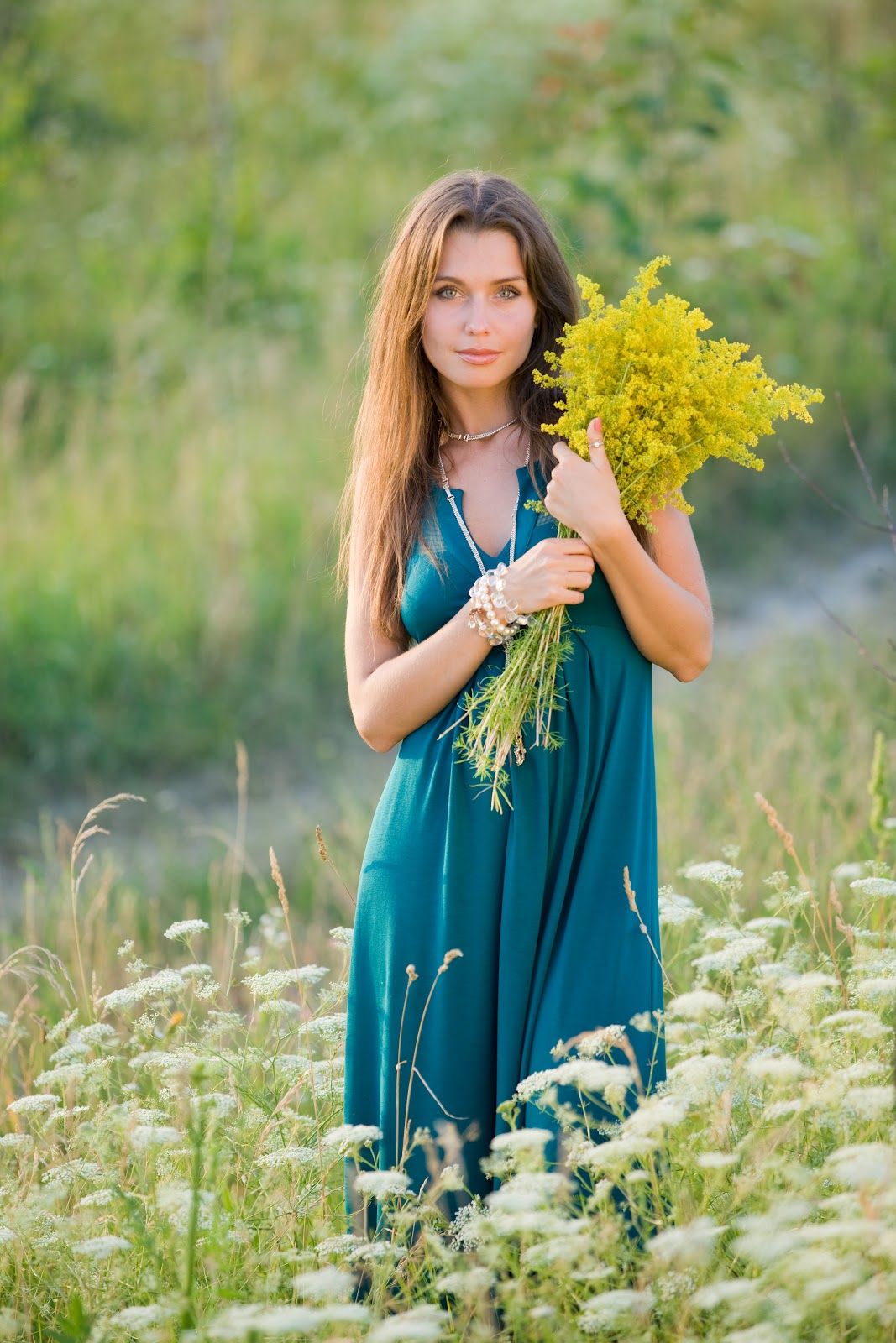 Slavic women in Giza