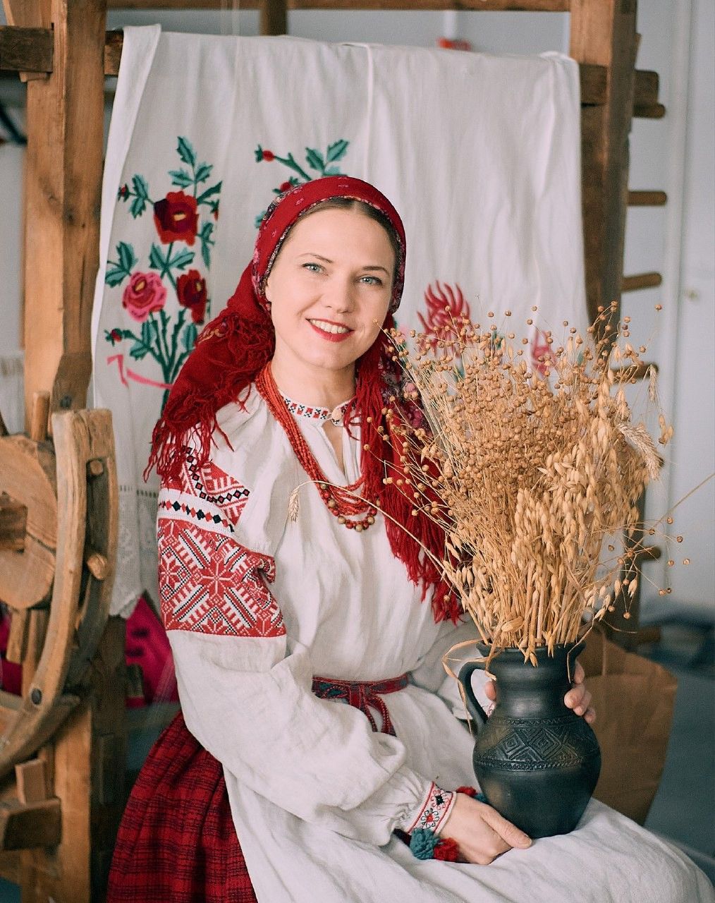 Women in Slavic costumes in Giza